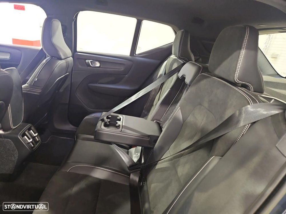 Volvo XC 40 1.5 T3 R-Design Geartronic - 8