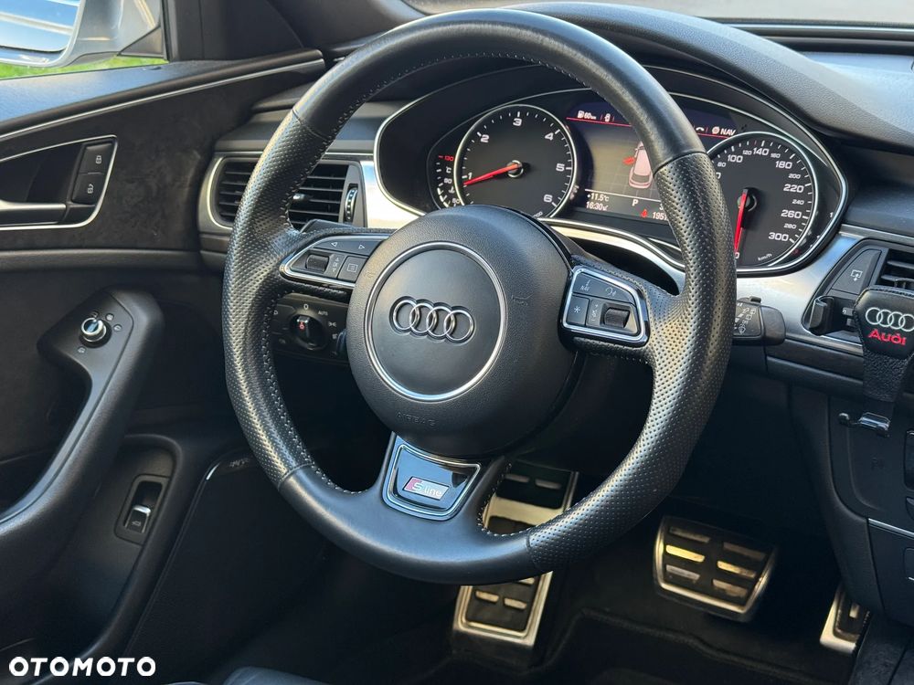 Audi A6 Avant 2.0 TDI Ultra S tronic - 29