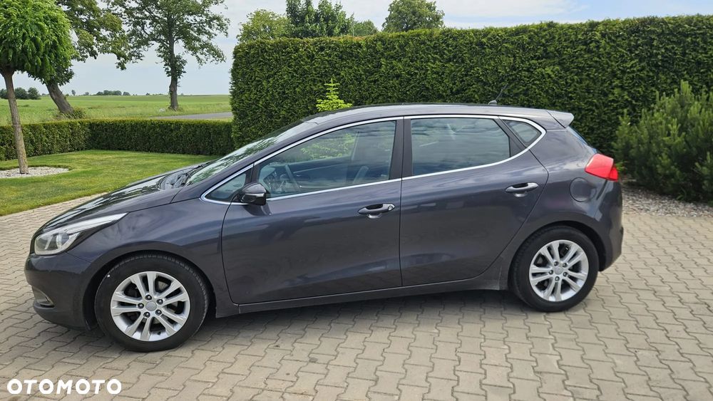 Kia Ceed - 5