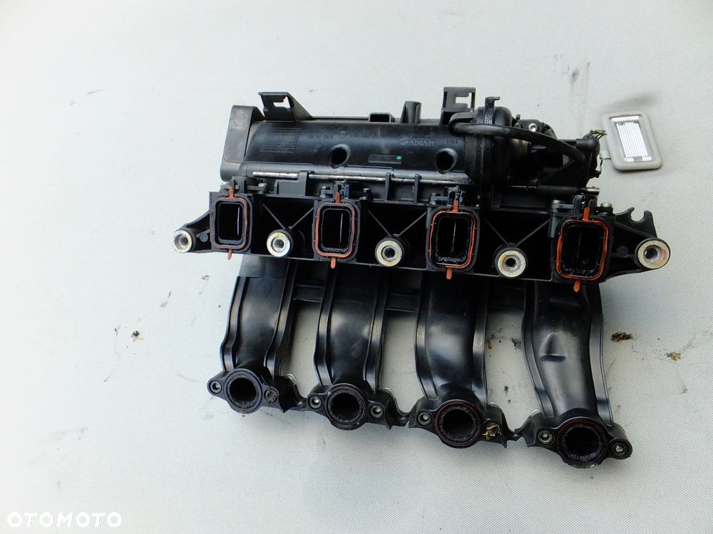 kolektor ssący bmw e90 2,0 d 163km 2007r 7795393 - 2