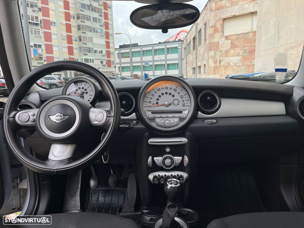 MINI 3 Portas One 1.4 - 6