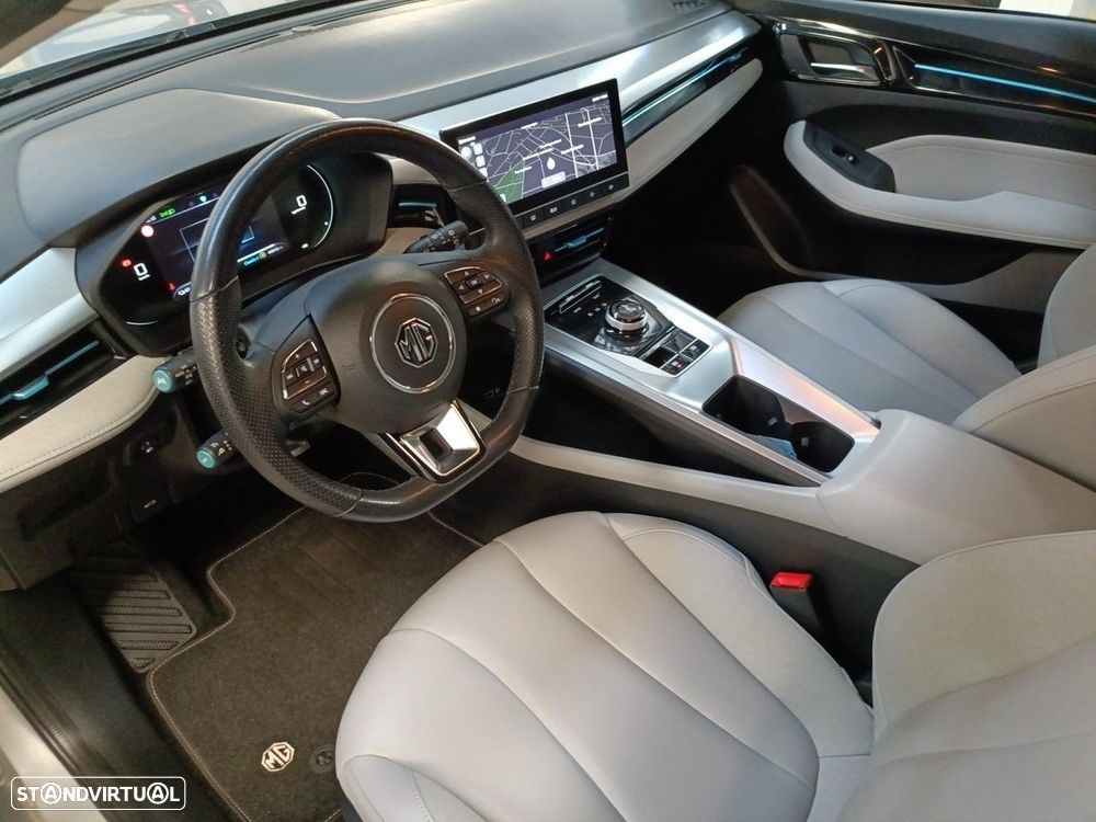 MG MG5 5 Standard Luxury - 14