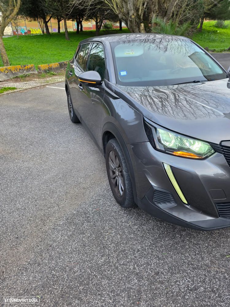 Peugeot 2008 1.2 PureTech Allure Pack - 4