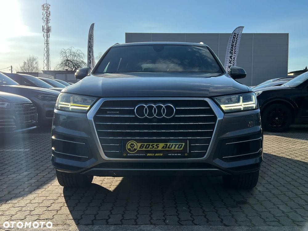 Audi Q7 - 4