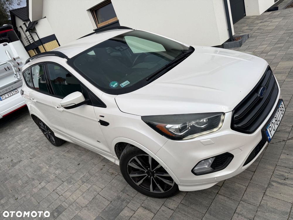 Ford Kuga 2.0 TDCi 4x4 ST-Line - 24