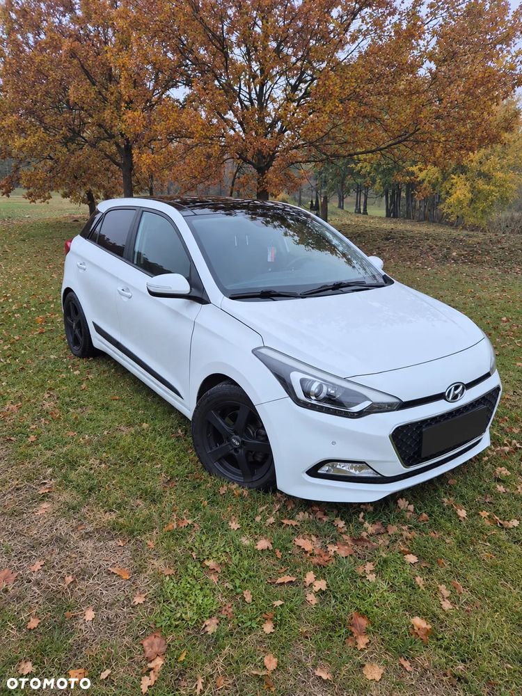 Hyundai I20 2015 photo 3