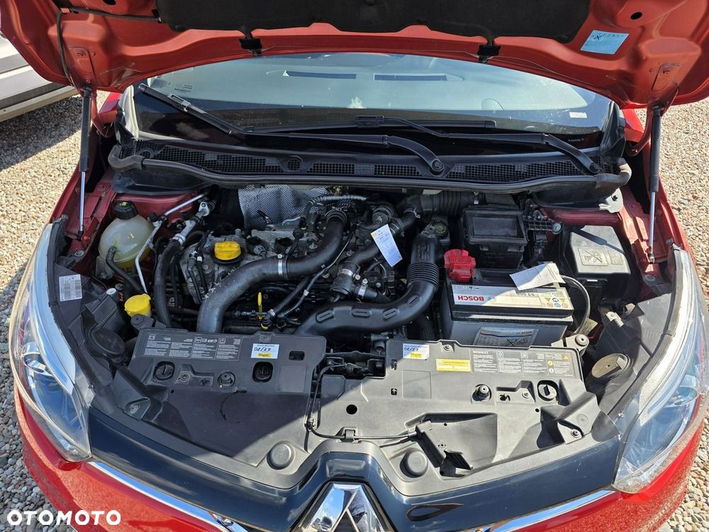 Renault Captur TCe 120 EDC Helly Hansen - 10