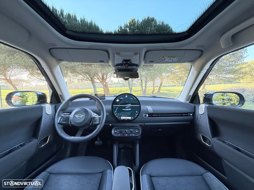 MINI 3 Portas Cooper E Classic L - 3