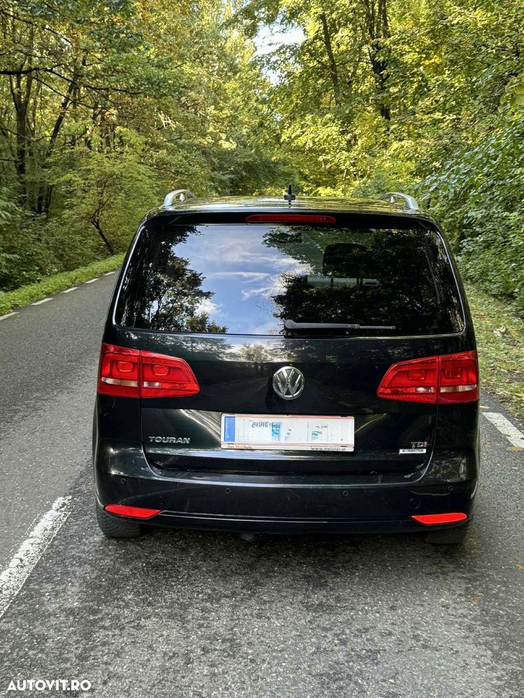 Volkswagen Touran 1.6 TDI DPF BlueMotion Technology DSG Cup - 14
