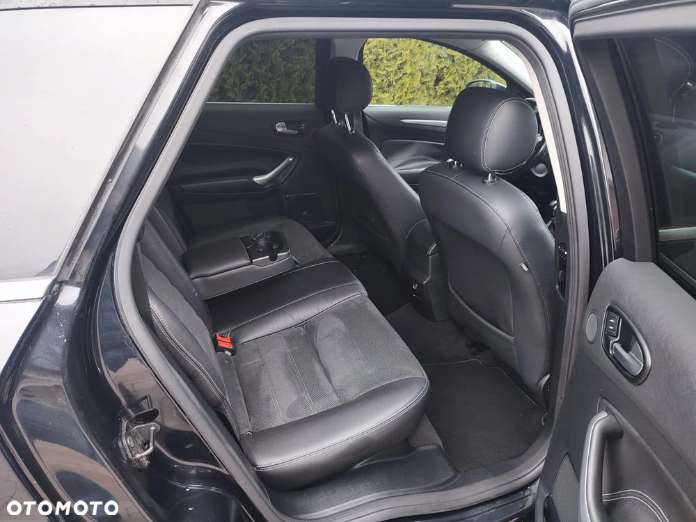 Ford Mondeo 2.0 Titanium - 12