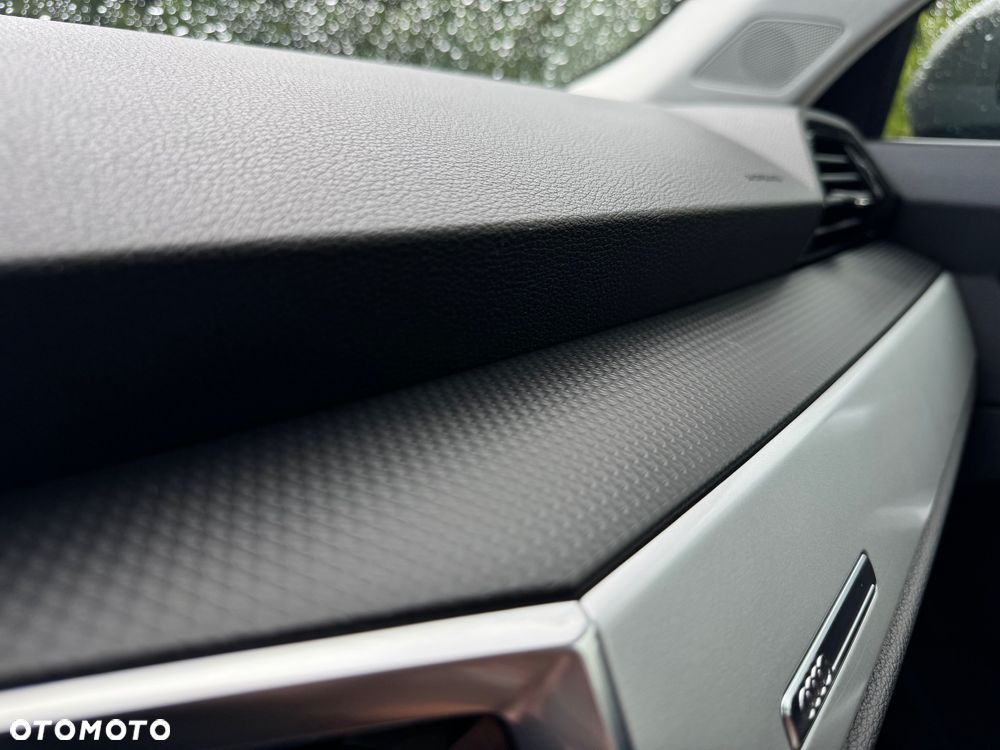 Audi Q3 35 TFSI S tronic - 36