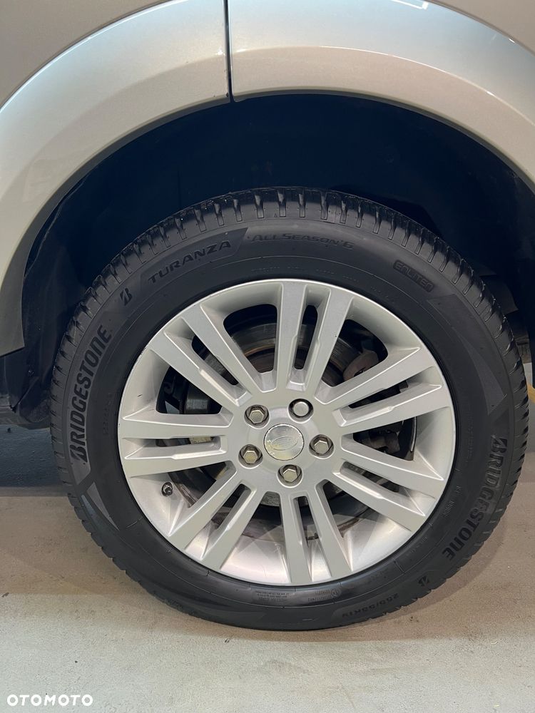 Land Rover Discovery - 8