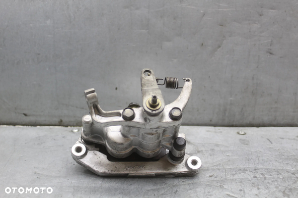 Suzuki Burgman AN 400 K4 K5 zacisk hamulcowy tył tylny