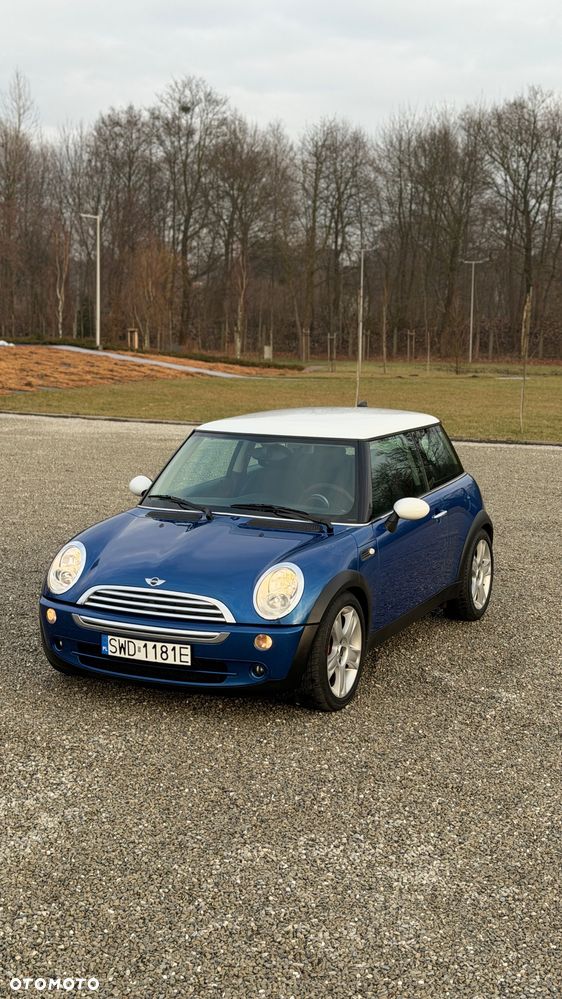 MINI Cooper Sidewalk - 27