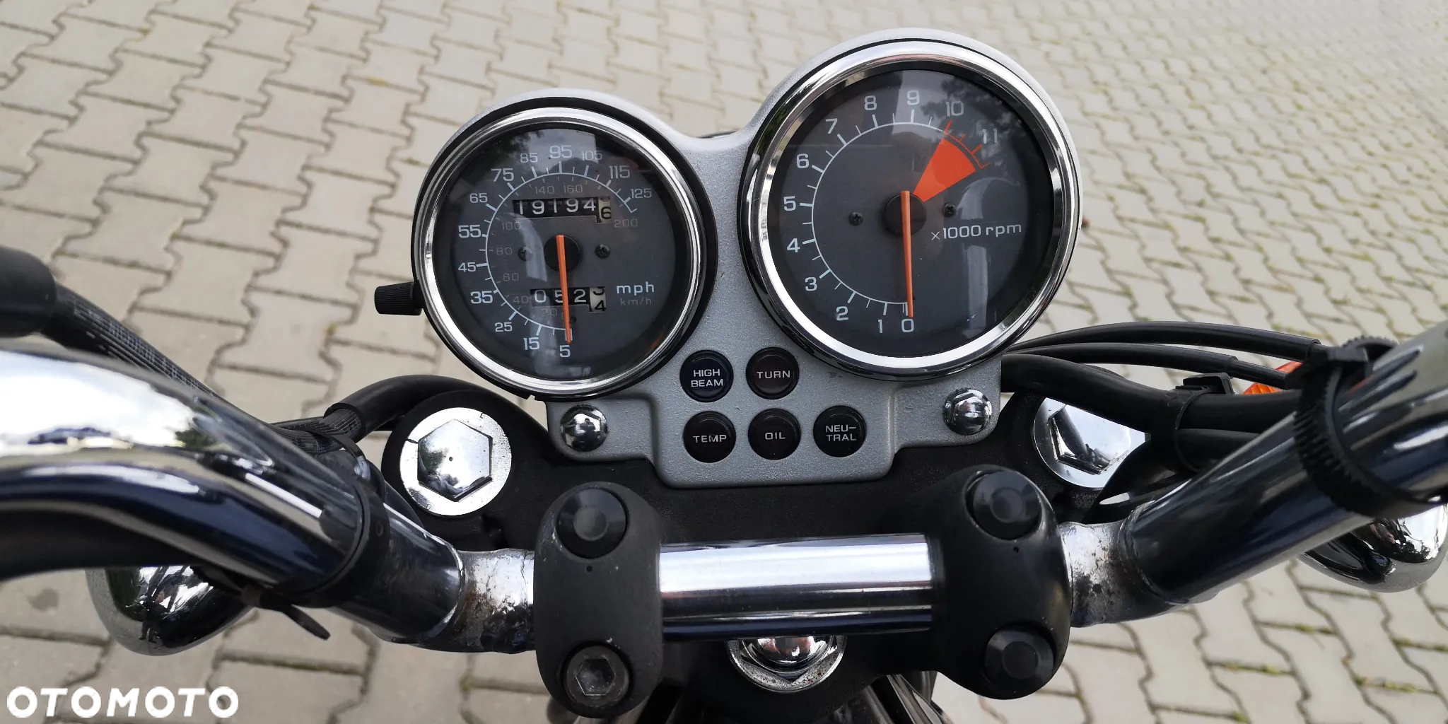 Honda VF - 12