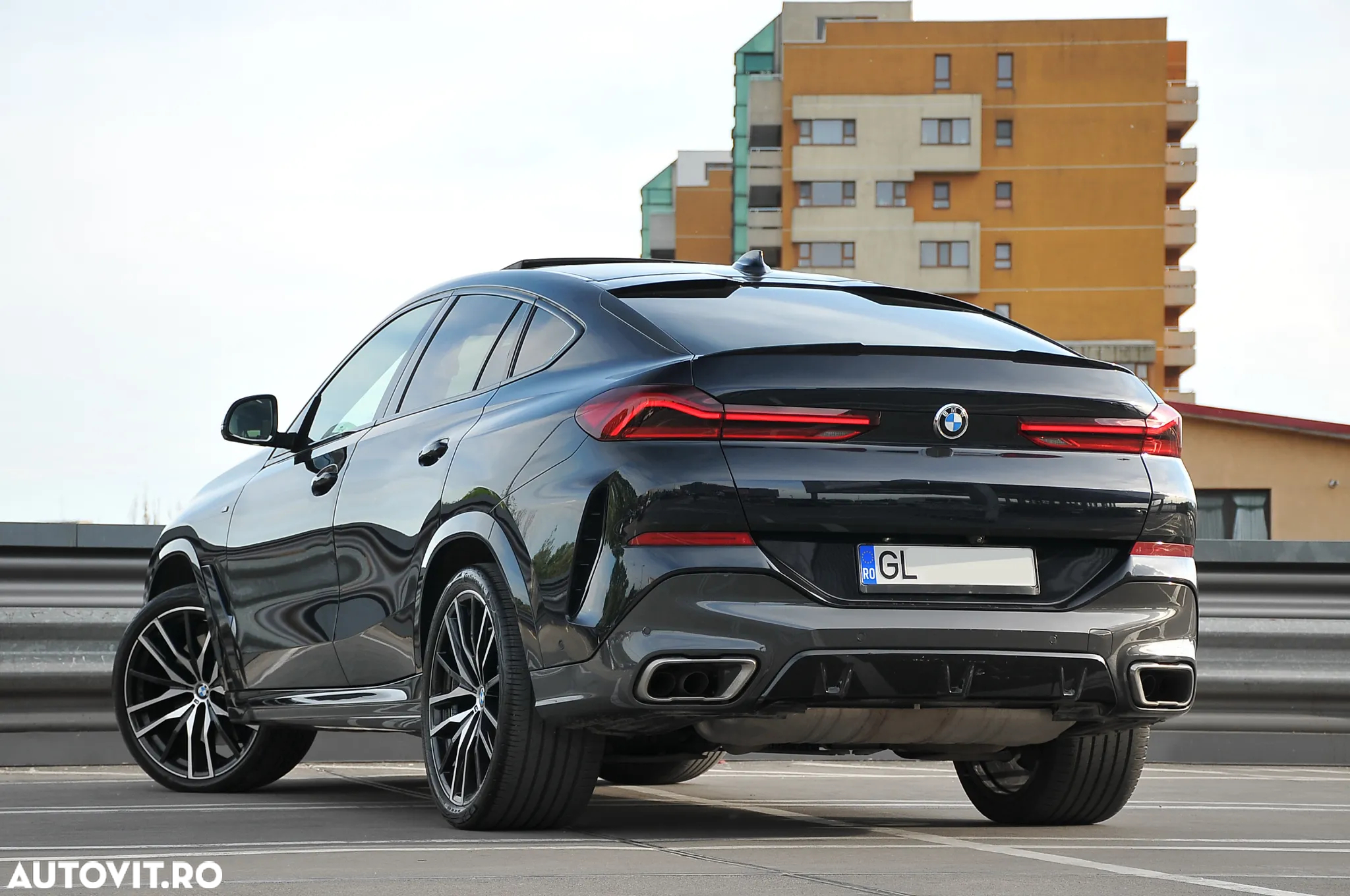 BMW X6 M M50i - 8