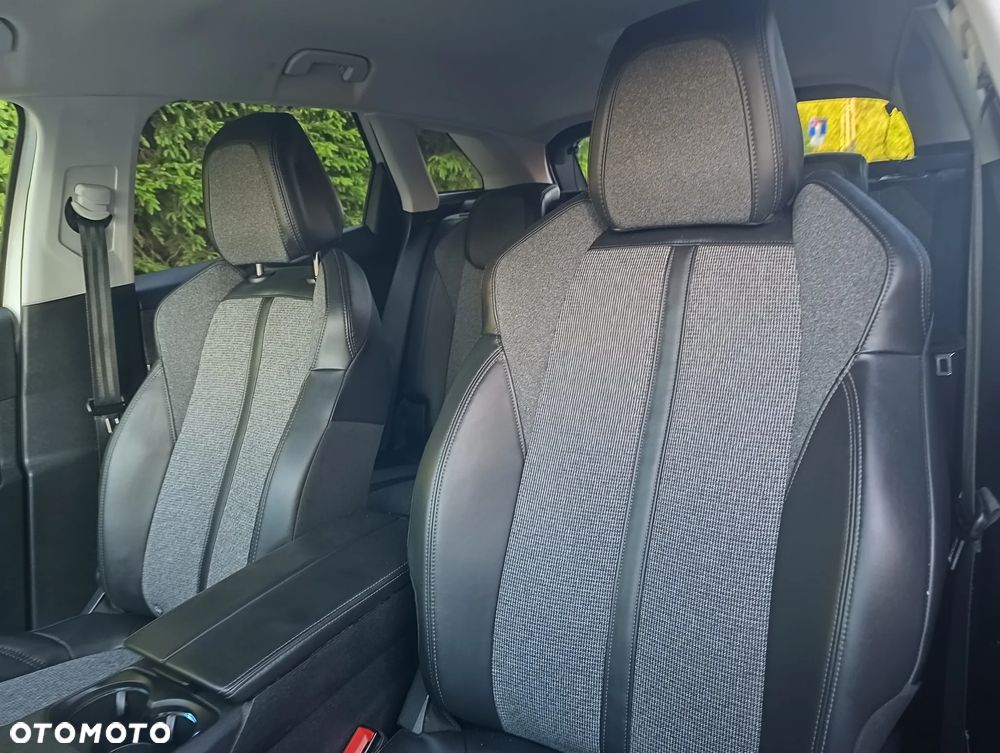 Peugeot 3008 THP 165 EAT6 Stop & Start Allure - 22