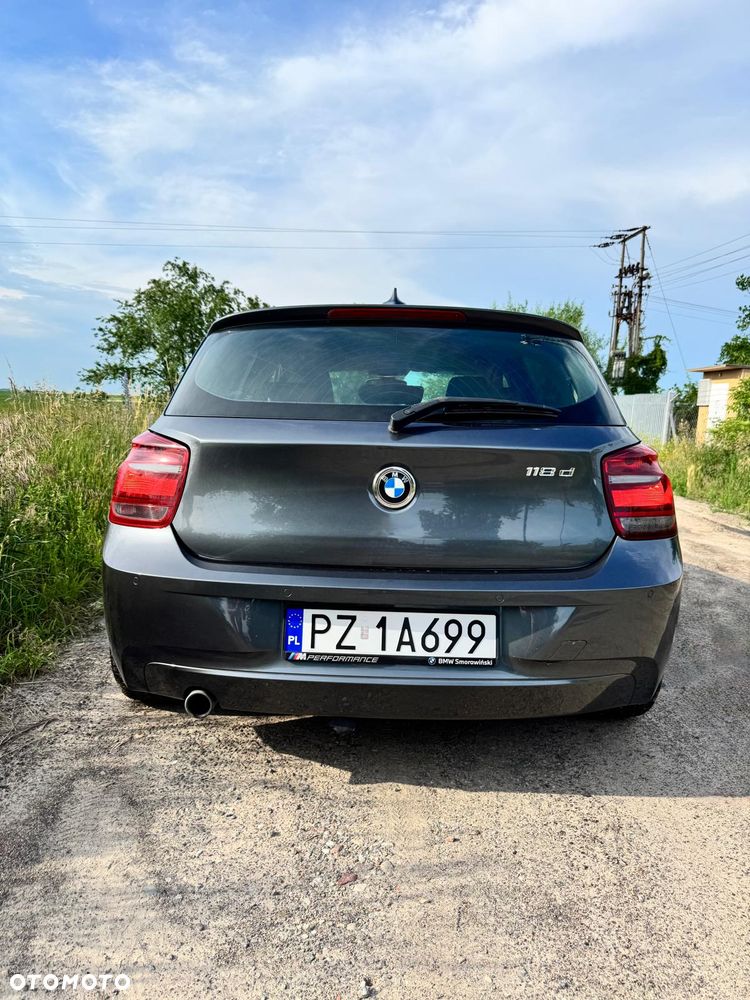 BMW Seria 1 118d - 5