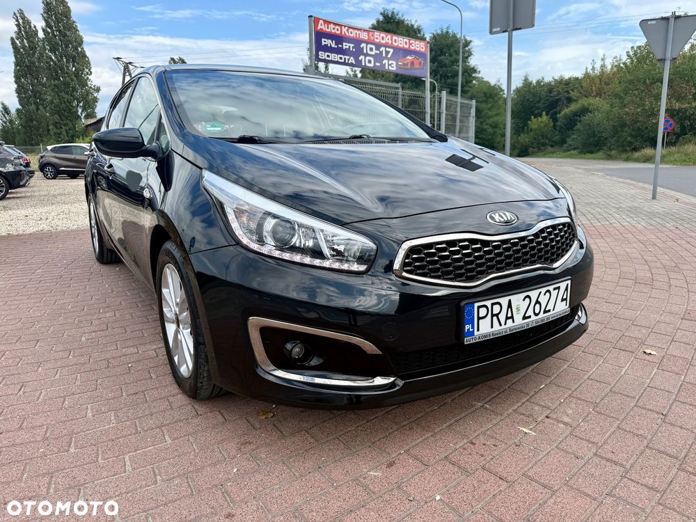 Kia Ceed 1.4 CVVT Dream-Team Edition - 19