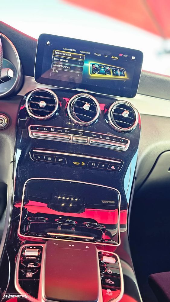 Mercedes-Benz GLC 300 de 4Matic 9G-TRONIC AMG Line - 44