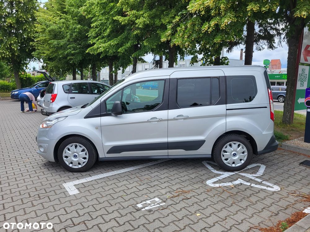 Ford Transit Connect - 8