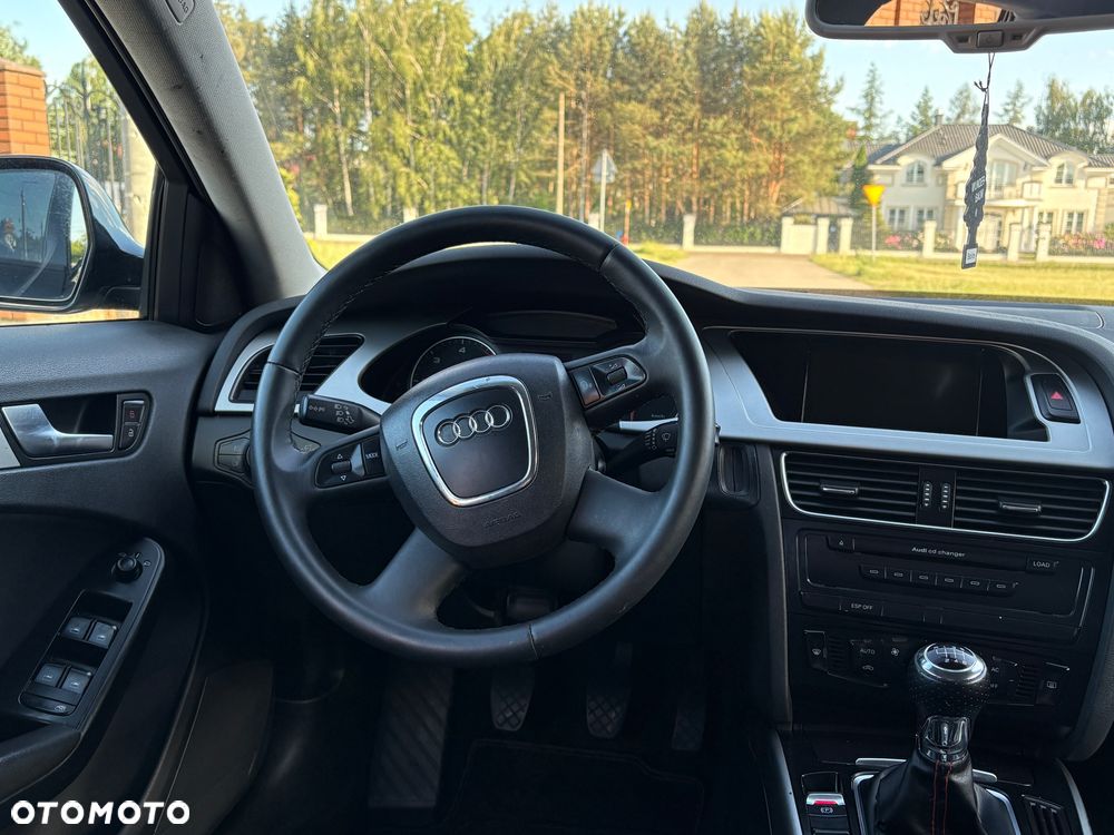 Audi A4 Avant 2.0 TDI - 12