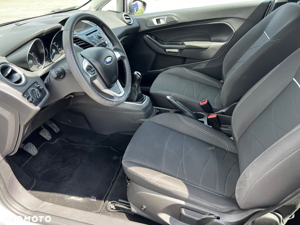 Ford Fiesta 1.0 Ambiente - 18