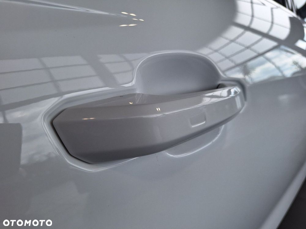 Audi A4 Limousine - 14