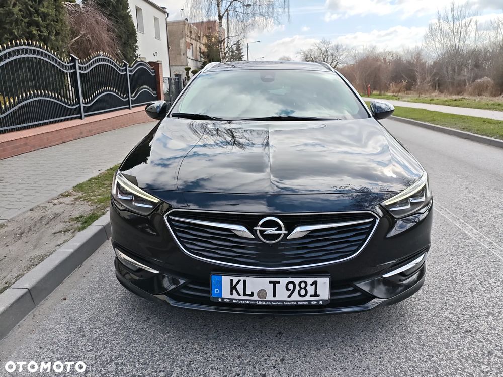 Opel Insignia 2.0 CDTI 4x4 Exclusive S&S - 4