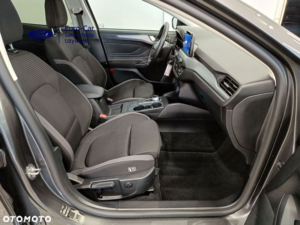 Ford Focus 1.5 EcoBlue Start-Stopp-System TITANIUM - 13