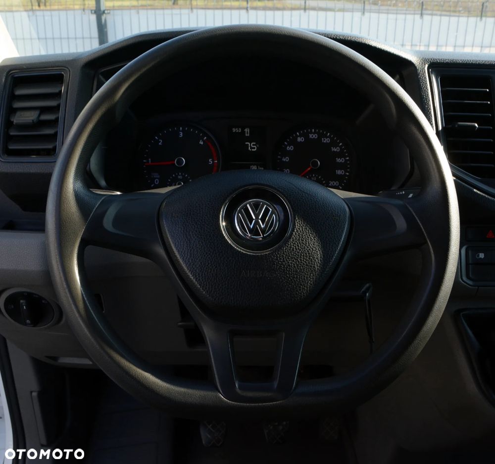 Volkswagen Crafter - 16