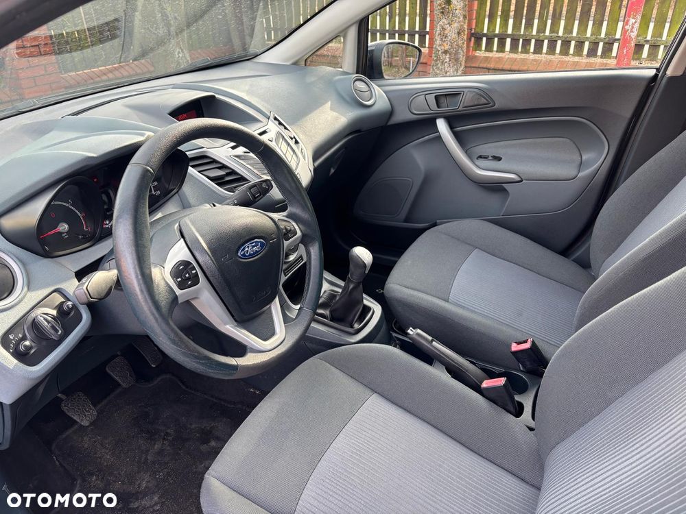 Ford Fiesta 1.25 Gold X EU5 - 21