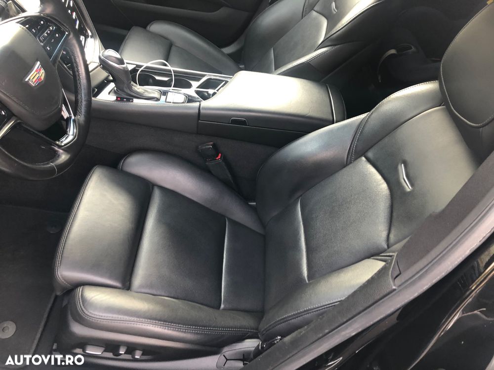 Cadillac CTS - 11