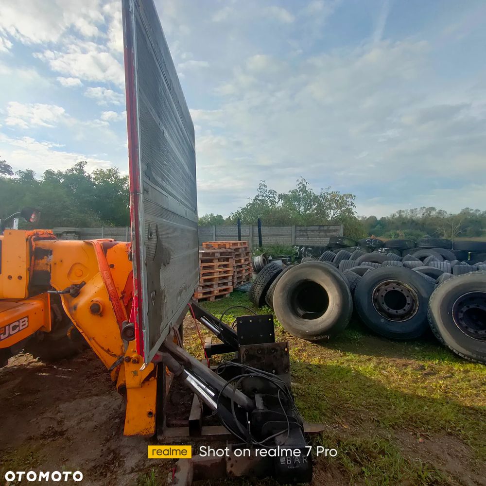 Winda szer platformy 2,55 x 2,1 wysokość BearCargolift - 3