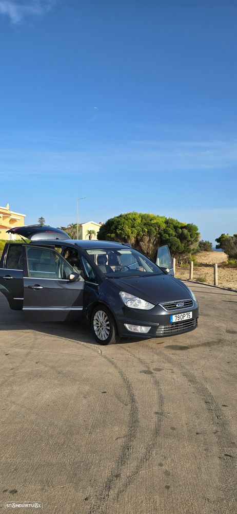 Ford Galaxy - 18