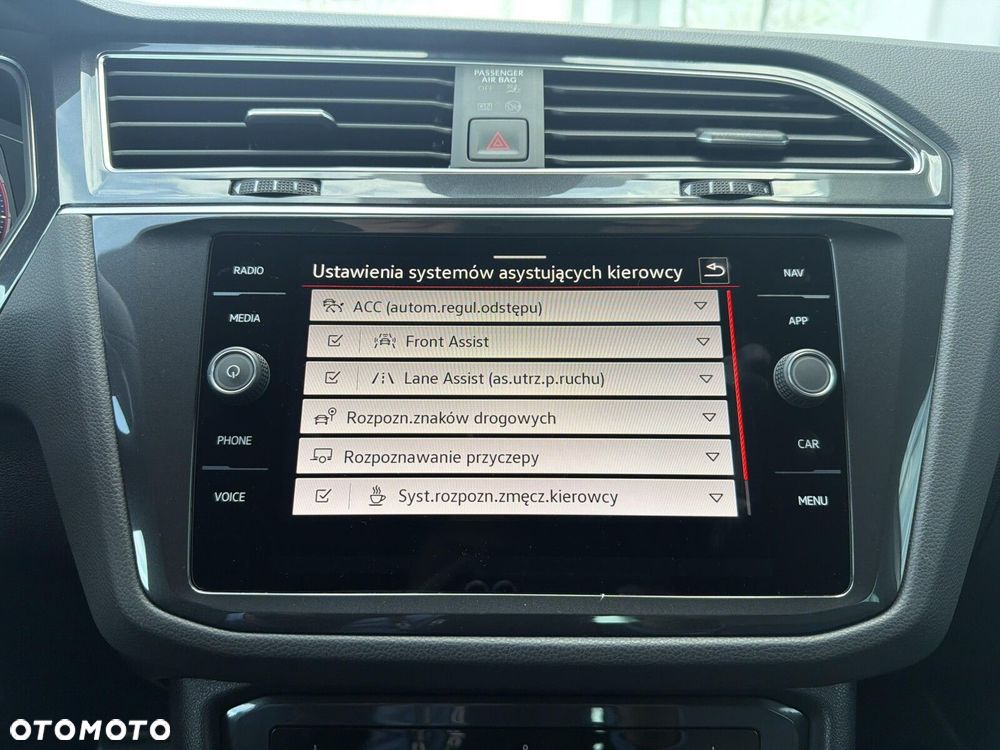 Volkswagen Tiguan 2.0 TSI 4Mot R DSG - 28