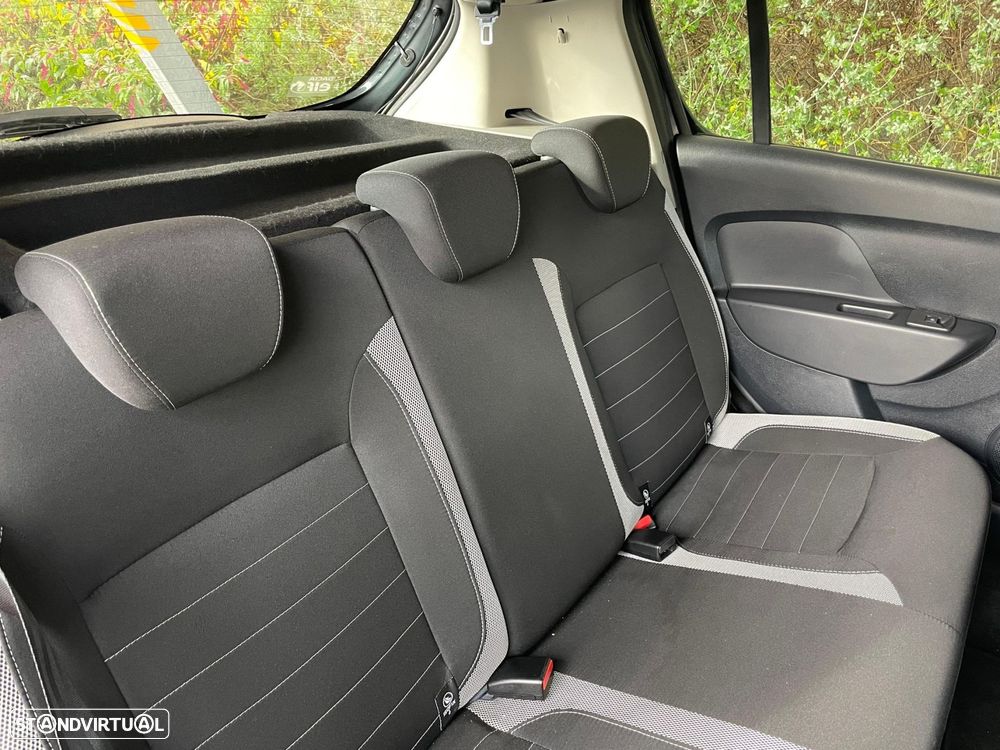 Dacia Sandero TCe 90 (S&S) Comfort - 8