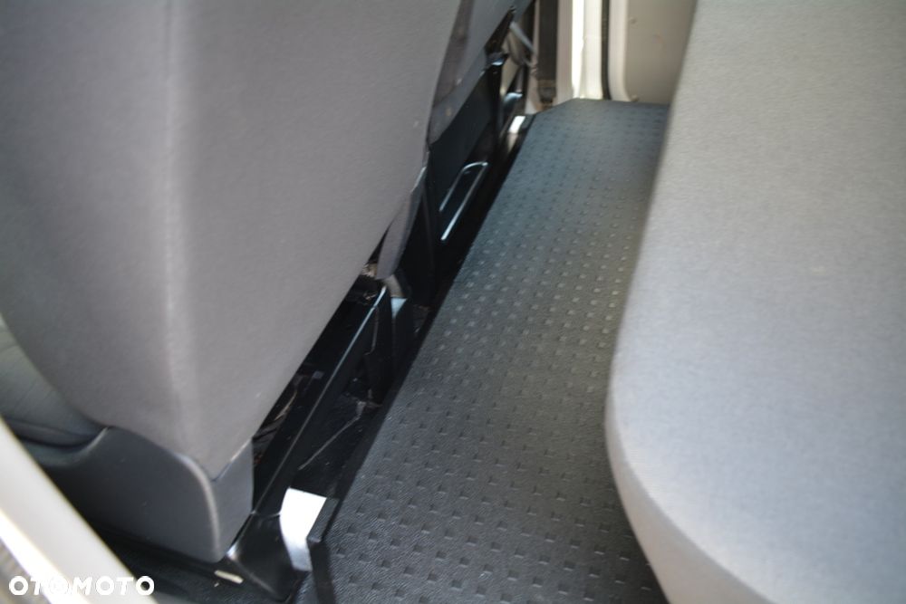 Volkswagen TRANSPORTER T6 DOKA PLANDEKA - 27