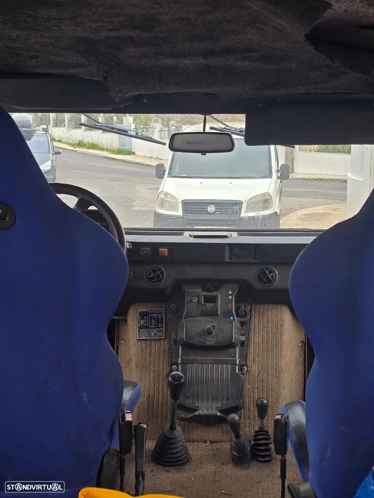 UMM Alter 2.5 TD Cab. Dupla - 15