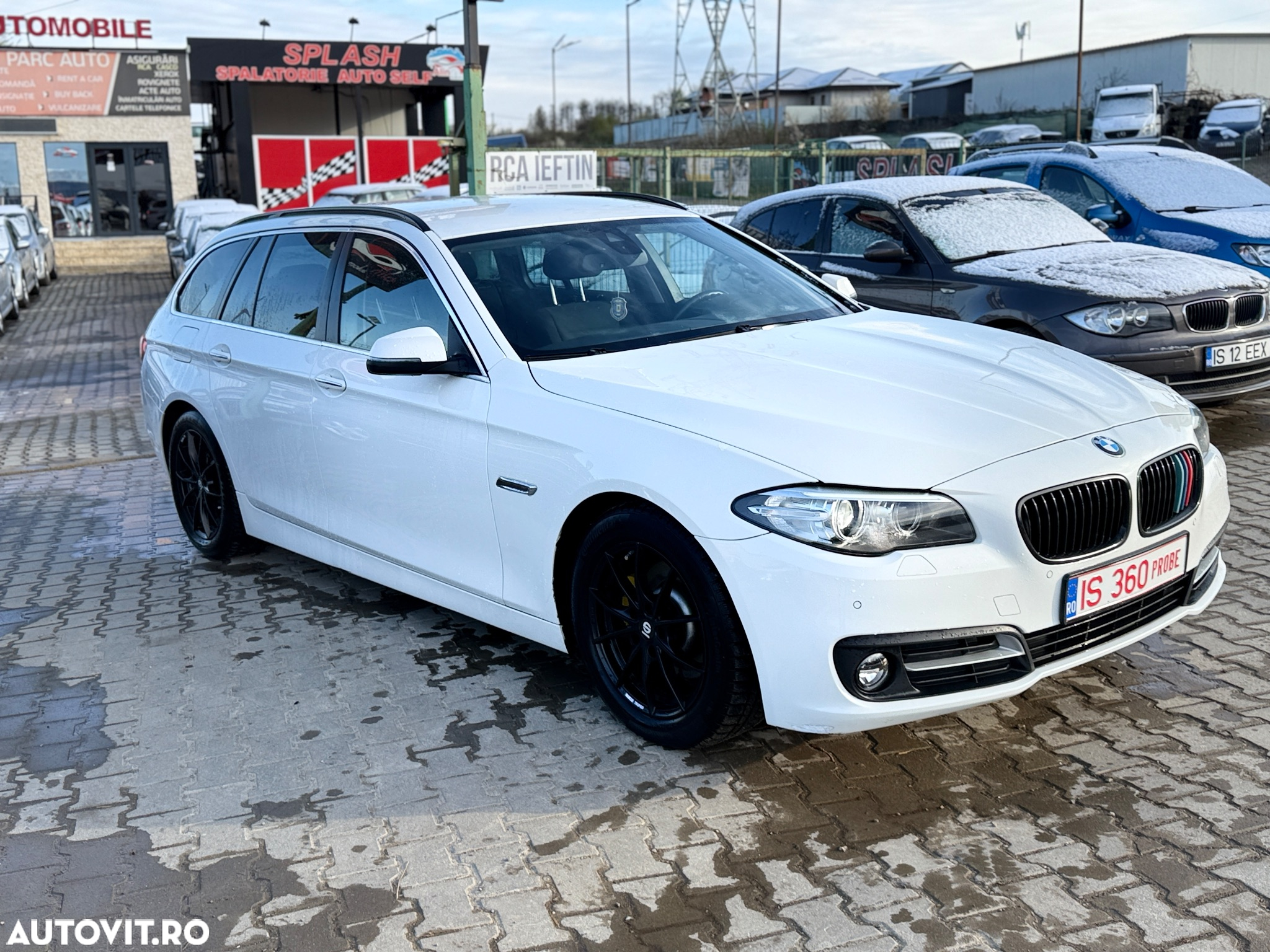 BMW Seria 5 520d Touring Luxury Line - 13