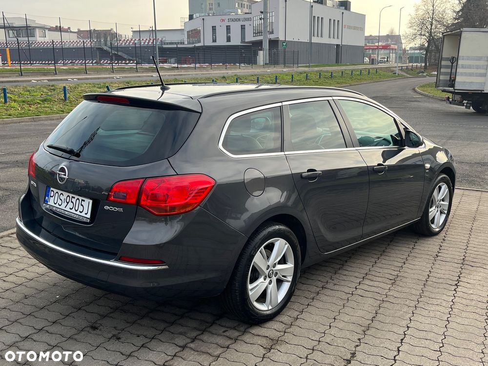 Opel Astra 1.6 CDTI DPF ecoFLEX TourerStart/Stop ENERGY - 8