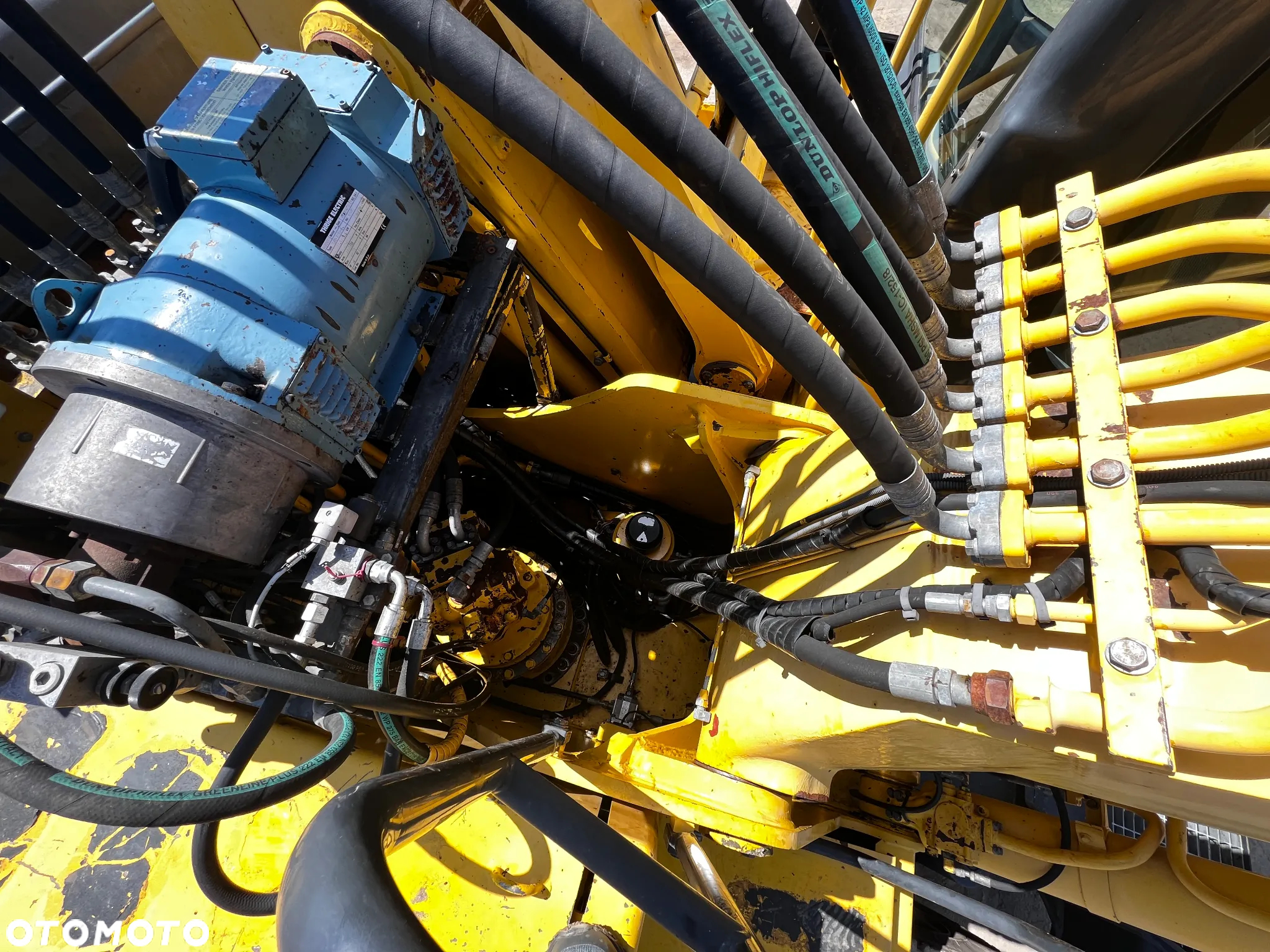 Komatsu PW220MH-7K - 22