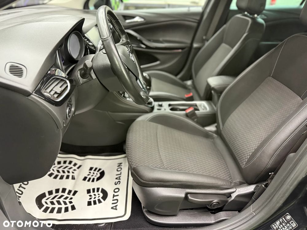 Opel Astra 1.4 Turbo Edition - 20