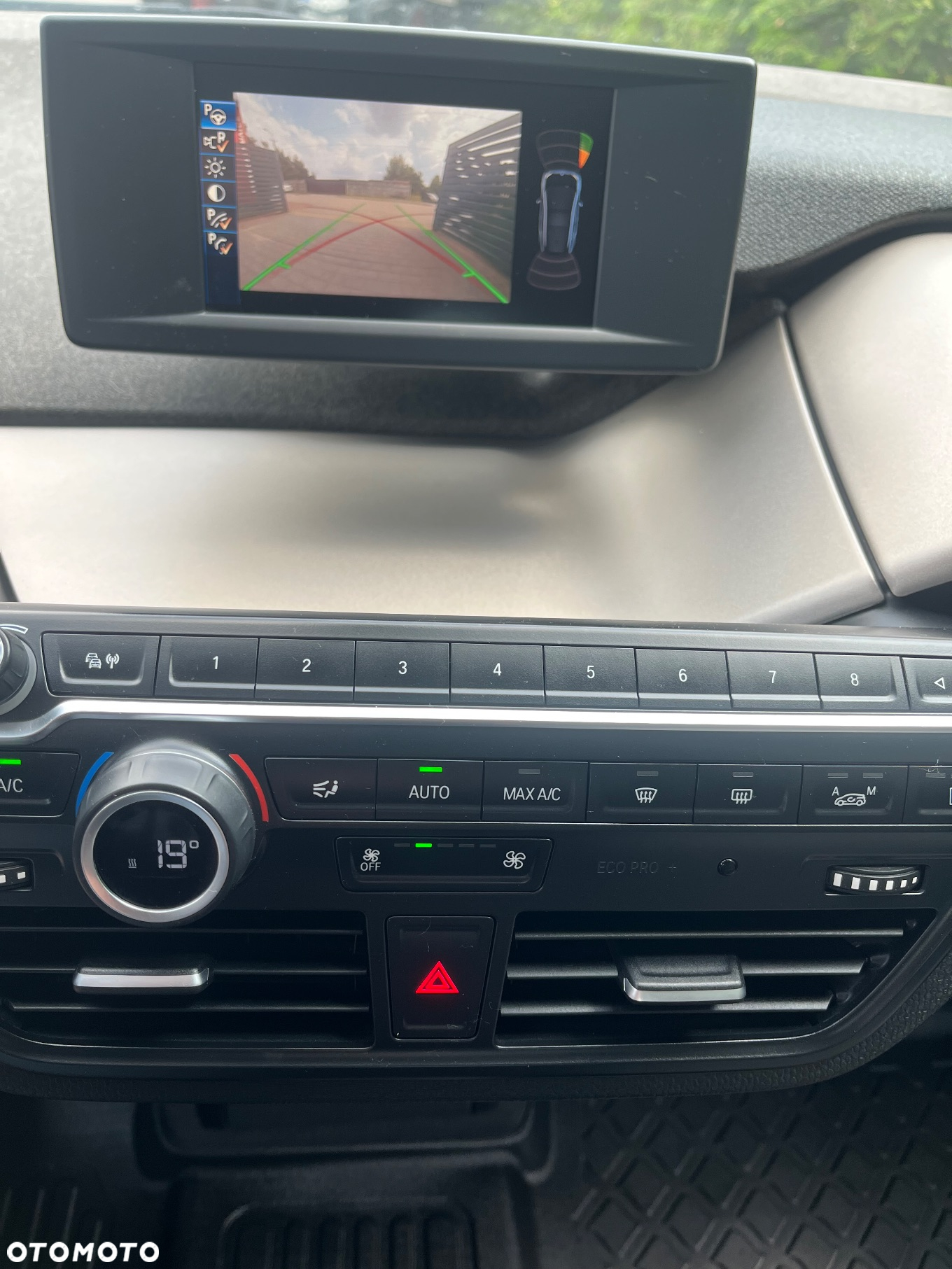 BMW i3 Standard - 32