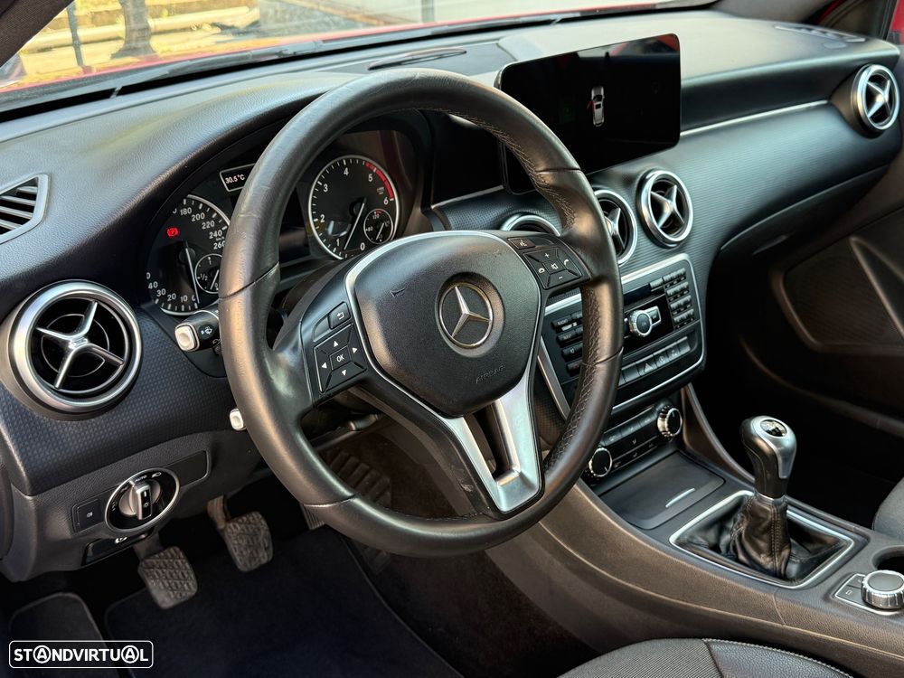 Mercedes-Benz A 180 CDI BE Urban - 13