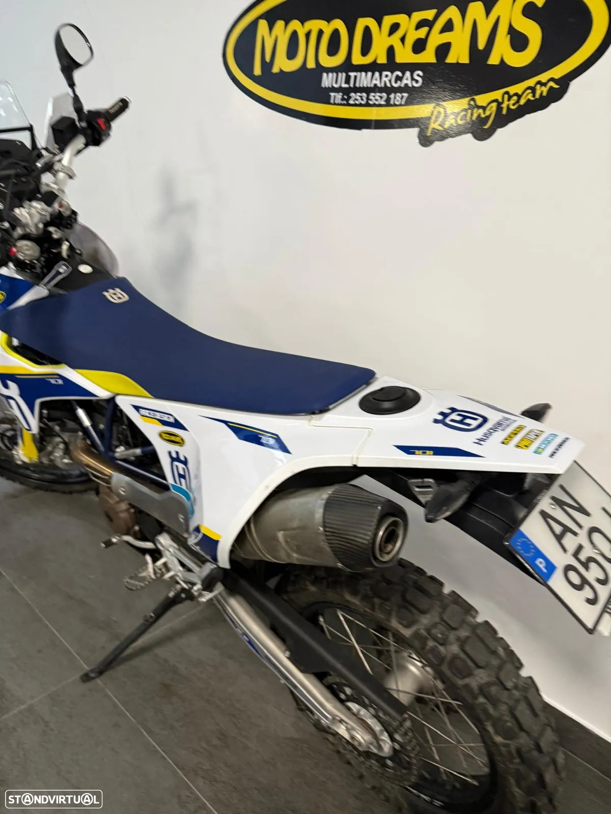 Husqvarna 701 Enduro - 7