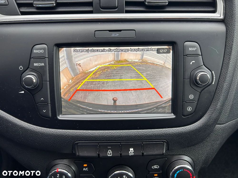 Kia Ceed 1.6 GDI Dream-Team Edition - 24