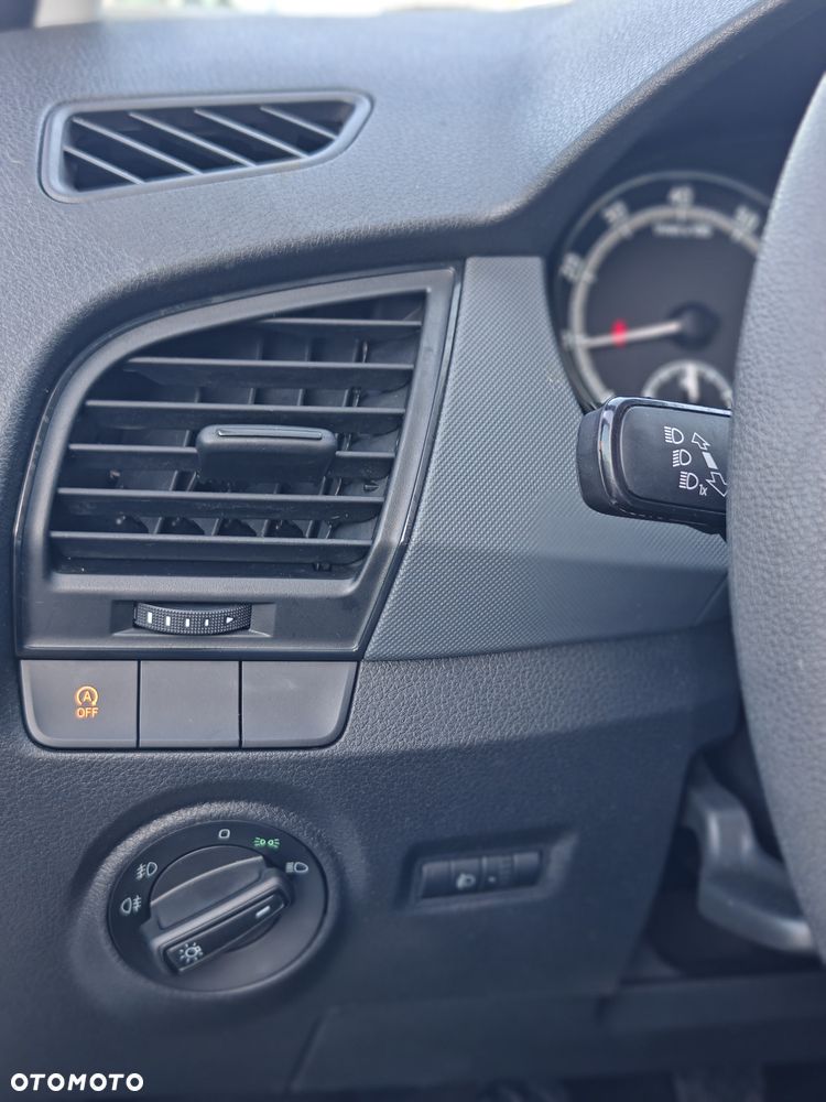 Skoda Fabia - 35