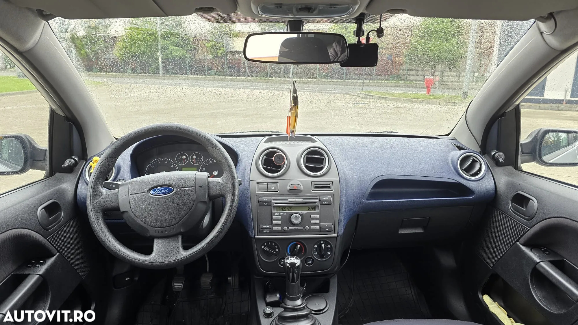 Ford Fiesta - 4