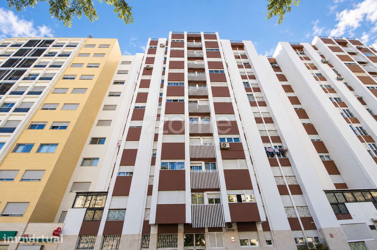 Apartamento T2 Remodelado com Excelente Luminosidade | Marvila, Lisboa - Grande imagem: 2/27